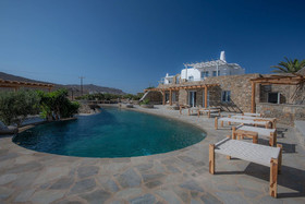 Khamsa Mykonian Suites