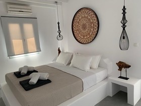 Khamsa Mykonian Suites