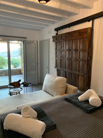Khamsa Mykonian Suites