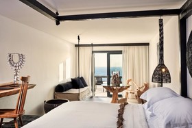 Myconian Utopia Relais & Chateaux