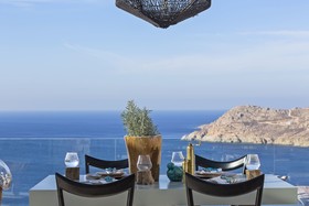 Myconian Utopia Relais & Chateaux