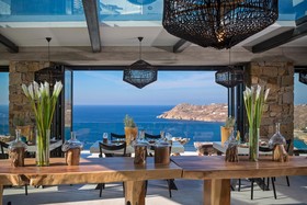 Myconian Utopia Relais & Chateaux