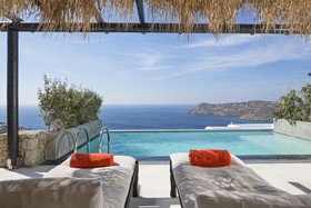 Myconian Utopia Relais & Chateaux
