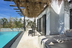 Myconian Utopia Relais & Chateaux