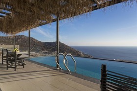 Myconian Utopia Relais & Chateaux