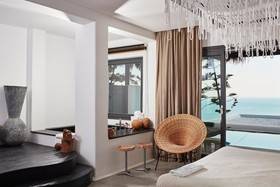 Myconian Utopia Relais & Chateaux