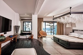 Myconian Utopia Relais & Chateaux