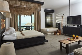 Myconian Utopia Relais & Chateaux