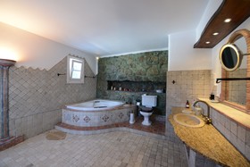Mary Me Luxury Villas