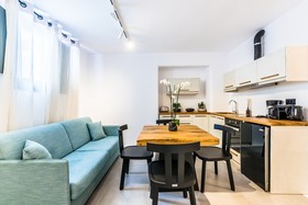 Portes Mykonos