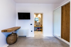 Portes Mykonos