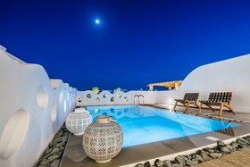 Portes Mykonos