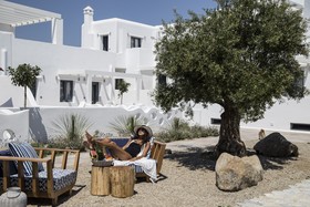 Portes Mykonos