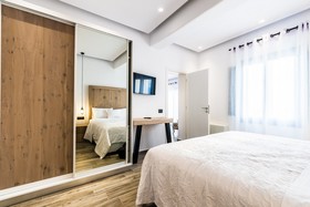 Portes Mykonos