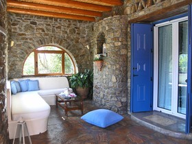 Mykonian Iros