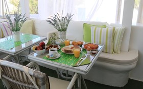 Mykonian Iros