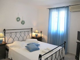 Mykonian Iros
