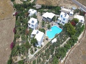 Mykonian Iros
