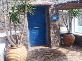 Mykonian Iros
