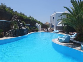 Mykonian Iros