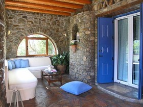 Mykonian Iros