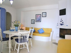 Mykonian Iros