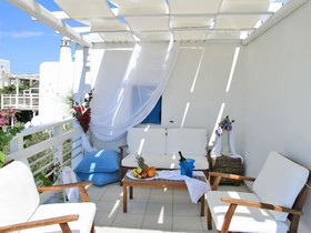 Mykonian Iros