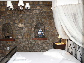 Mykonian Iros