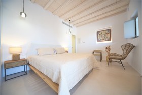 Myconian Crown Suites
