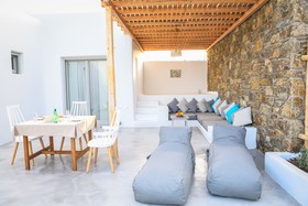 Myconian Crown Suites