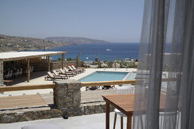 Myconian Crown Suites