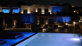 Myconian Crown Suites