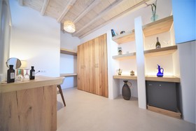 Myconian Crown Suites