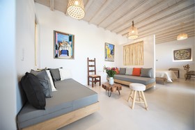 Myconian Crown Suites