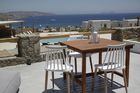 Myconian Crown Suites