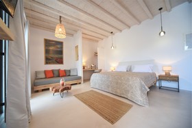 Myconian Crown Suites
