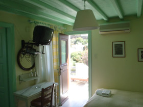 Studios & Suites Rania