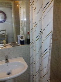 Studios & Suites Rania