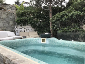 Studios & Suites Rania