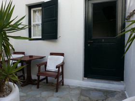 Studios & Suites Rania