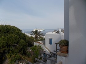 Studios & Suites Rania