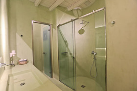 Villa Moonflower