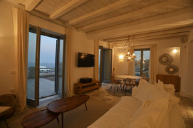 Villa Moonflower