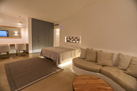 Villa Moonflower