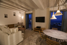 Villa Moonflower