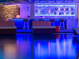 Archipelagos Hotel