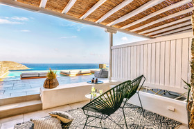 Mykonos Bliss Cozy Suites