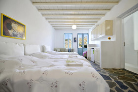 Pantheon Luxury Suites