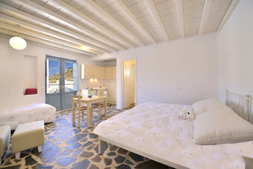 Pantheon Luxury Suites