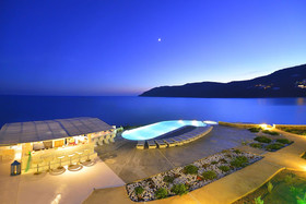 Pantheon Luxury Suites